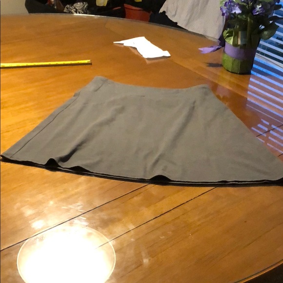 Patagonia women’s gray skirt - Picture 2 of 7